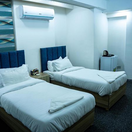 Malik Dijlah Hotel Baghdād Extérieur photo