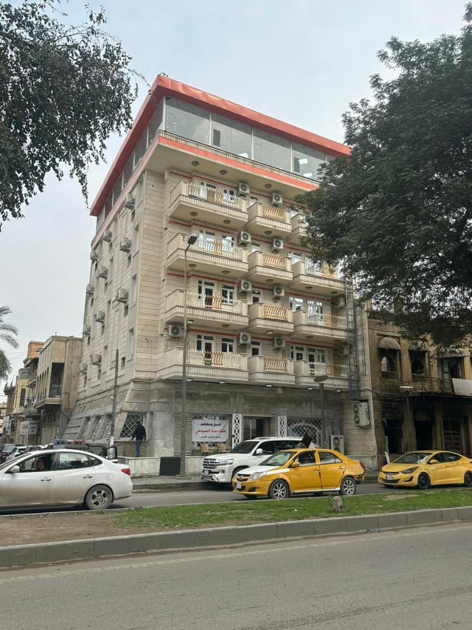 Malik Dijlah Hotel Baghdād Extérieur photo
