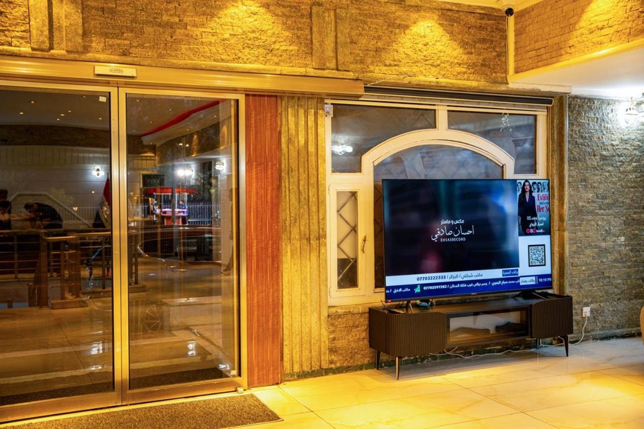 Malik Dijlah Hotel Baghdād Extérieur photo